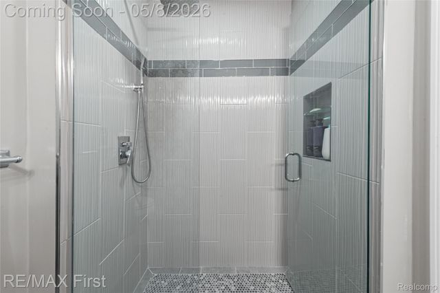 52531 Butternut Drive, Shelby Charter Township, MI 48316