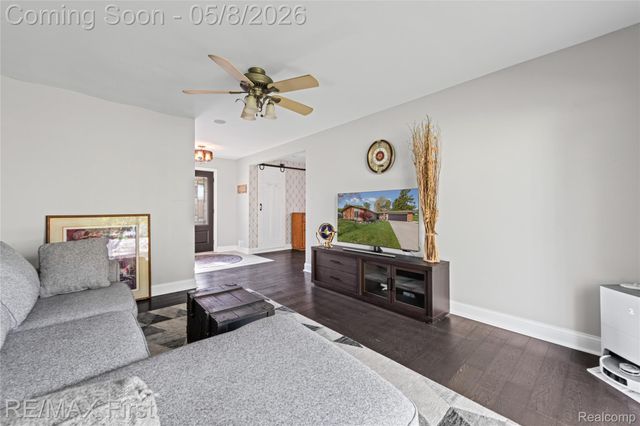 52531 Butternut Drive, Shelby Charter Township, MI 48316