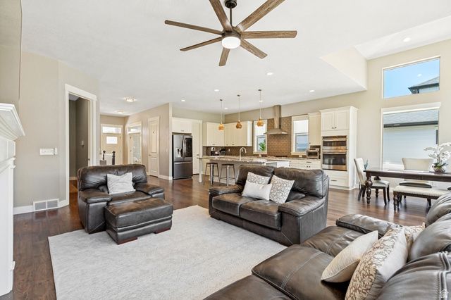 524 E ROCKWELL VIS, Draper, UT 84020