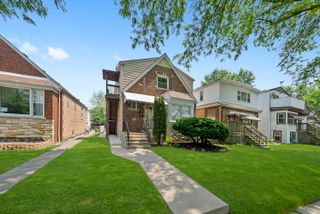 3055 N Nordica Avenue 2, Chicago, IL 60634