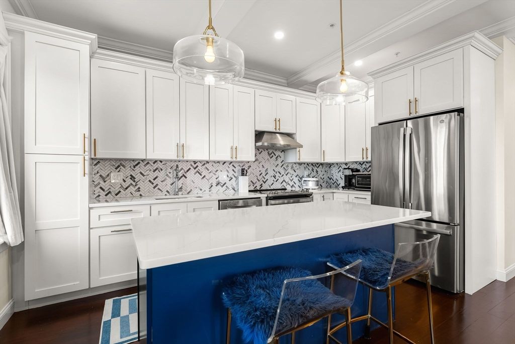 753 E Broadway B, Boston, MA 02127