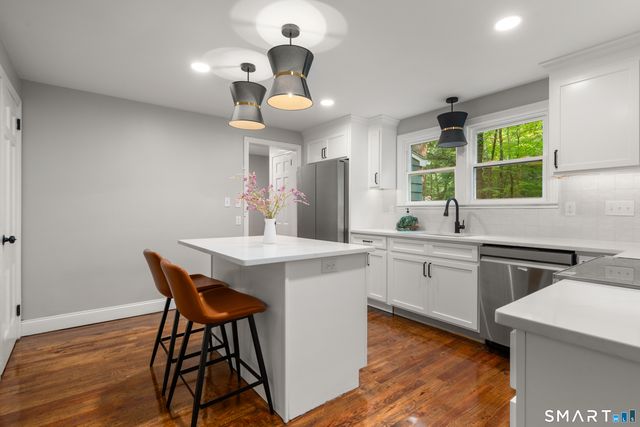 120 Climax Road, Avon, CT 06001