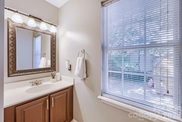 7742 Red Robin Trail, Denver, NC 28037
