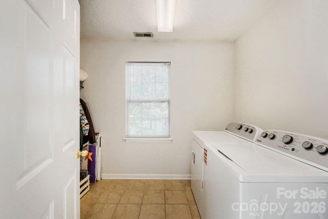 7742 Red Robin Trail, Denver, NC 28037