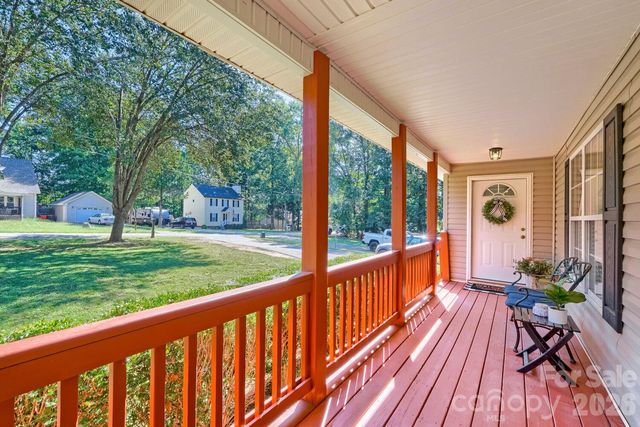 7742 Red Robin Trail, Denver, NC 28037