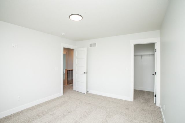 109 Dugan Trail, Downs, IL 61736