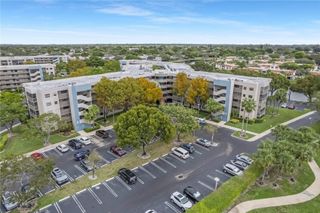 901 Colony Point 123, Pembroke Pines, FL 33026