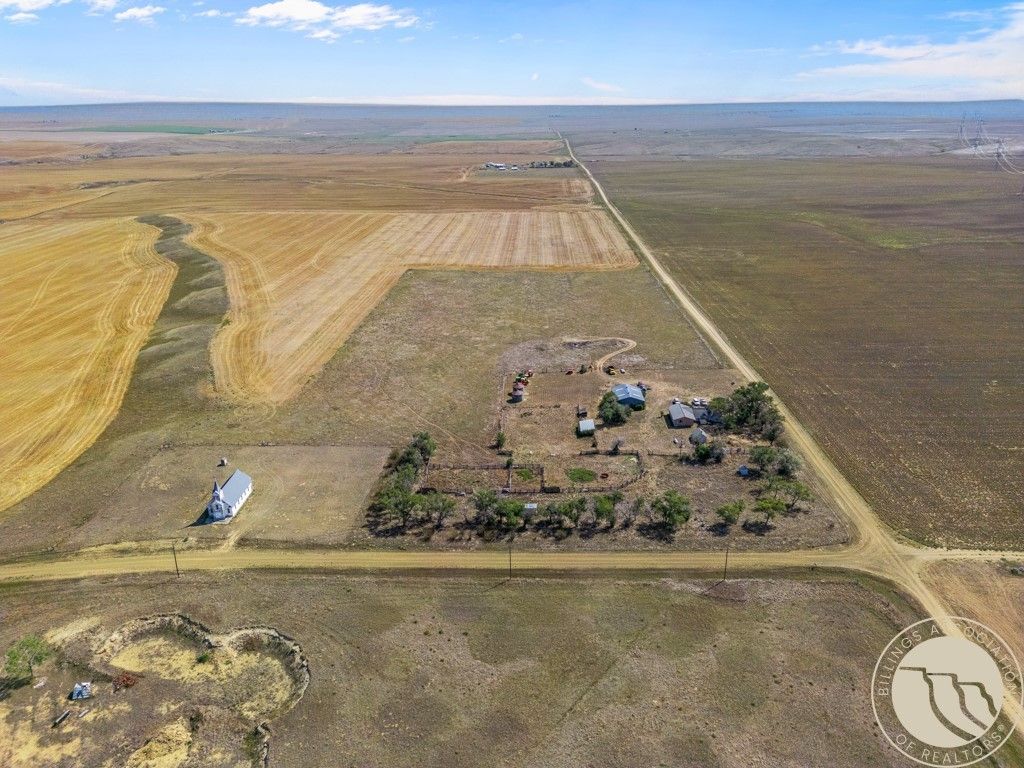 753 Stiles Road, Broadview, MT 59015 photo 3