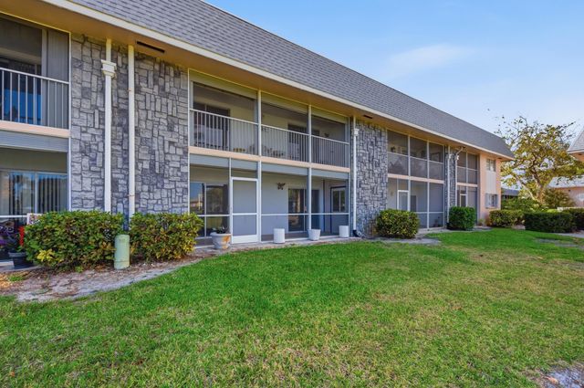 18081 SE Country Club Drive 3-23, Jupiter, FL 33469