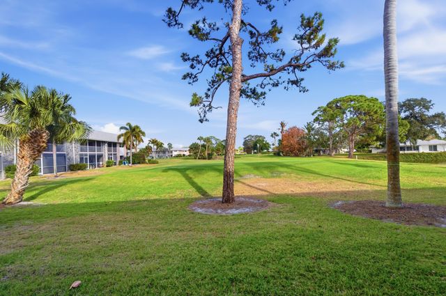 18081 SE Country Club Drive 3-23, Jupiter, FL 33469