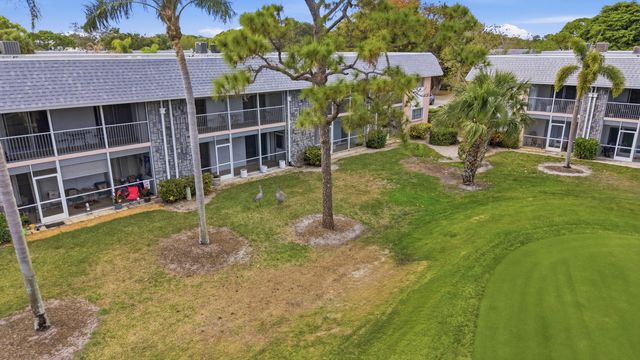 18081 SE Country Club Drive 3-23, Jupiter, FL 33469
