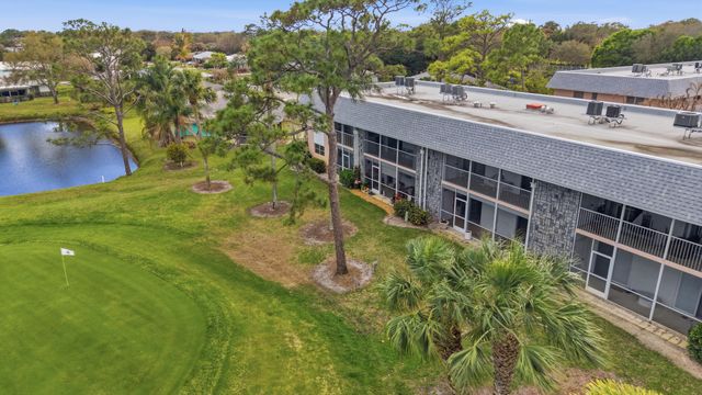 18081 SE Country Club Drive 3-23, Jupiter, FL 33469