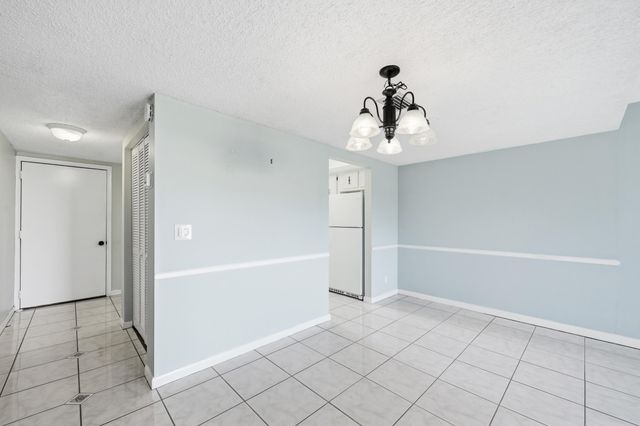 18081 SE Country Club Drive 3-23, Jupiter, FL 33469