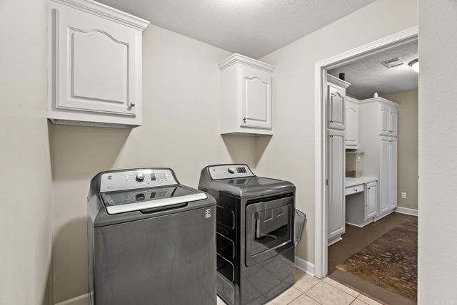 106 Beaver Creek Lane, Maumelle, AR 72113