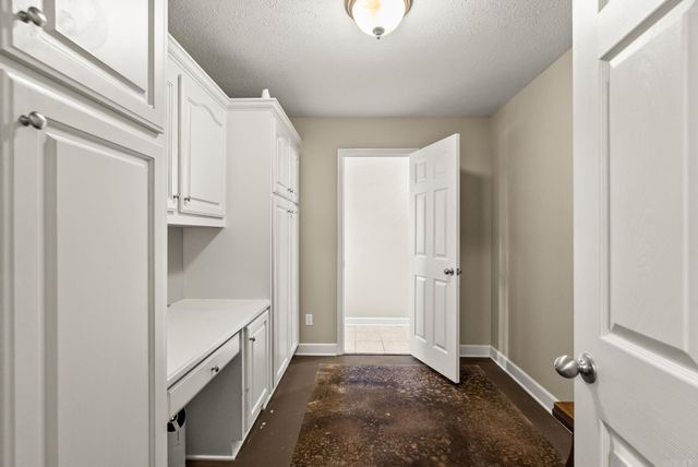 106 Beaver Creek Lane, Maumelle, AR 72113