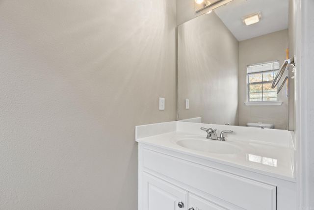 106 Beaver Creek Lane, Maumelle, AR 72113