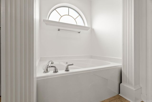 106 Beaver Creek Lane, Maumelle, AR 72113