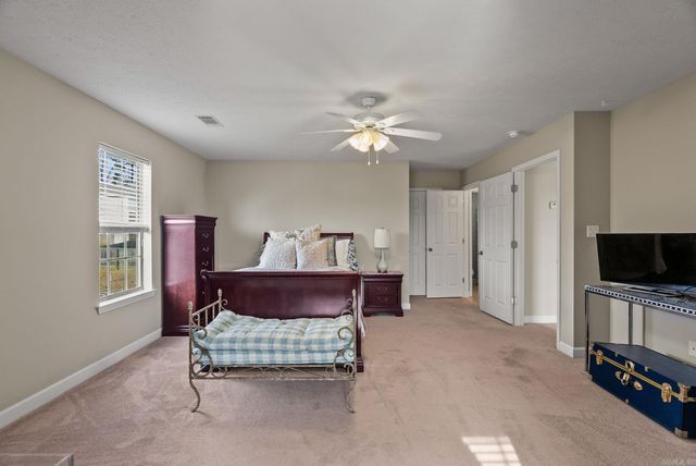 106 Beaver Creek Lane, Maumelle, AR 72113