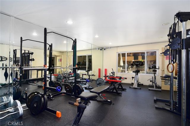 355 S Madison Avenue 310, Pasadena, CA 91101