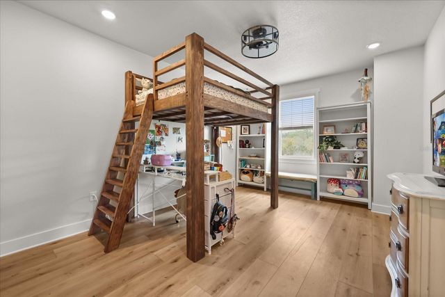 21709 HIDDEN CREEK LANE, Mount Dora, FL 32757