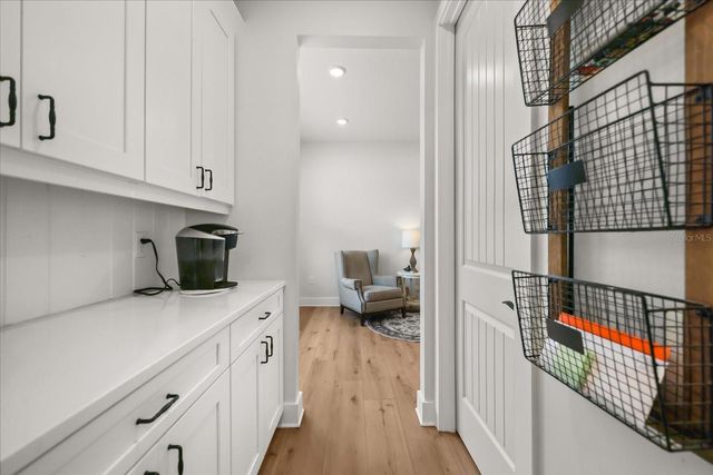 21709 HIDDEN CREEK LANE, Mount Dora, FL 32757