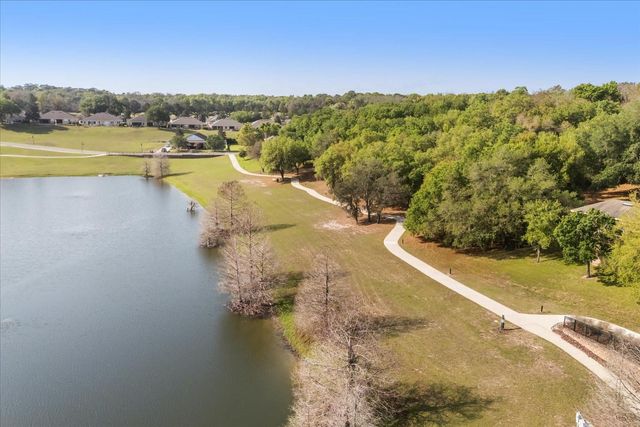 21709 HIDDEN CREEK LANE, Mount Dora, FL 32757