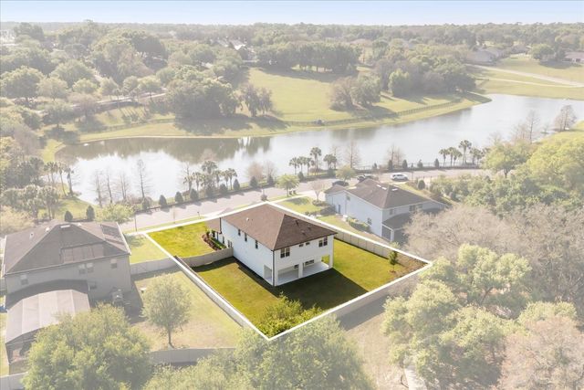 21709 HIDDEN CREEK LANE, Mount Dora, FL 32757