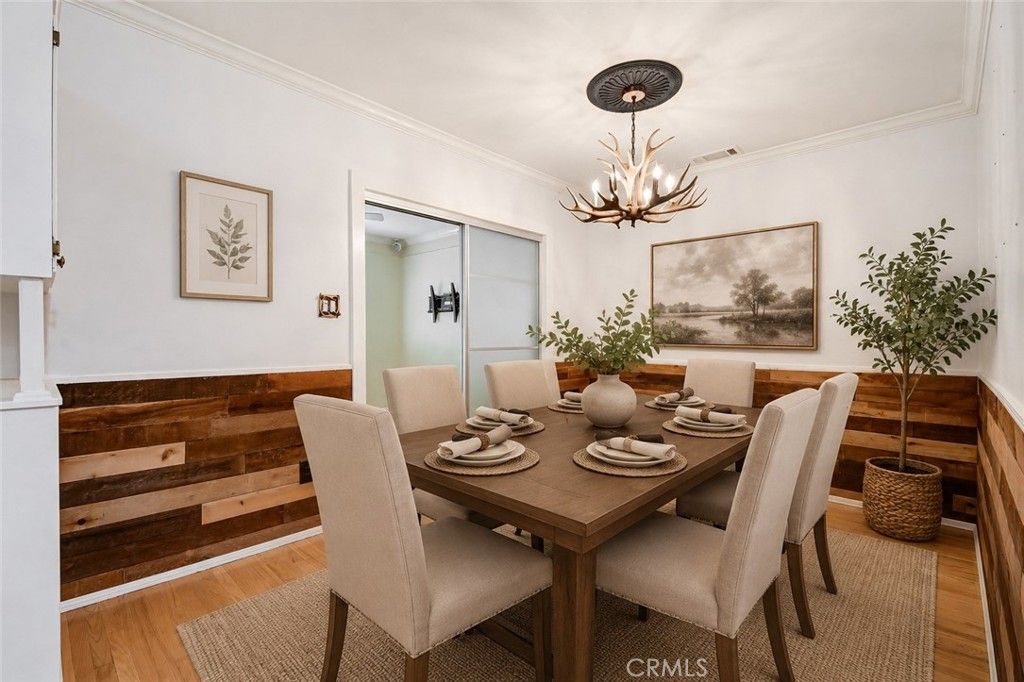 Image 10 of property listing at 3264 N Lugo, San Bernardino, CA 92404