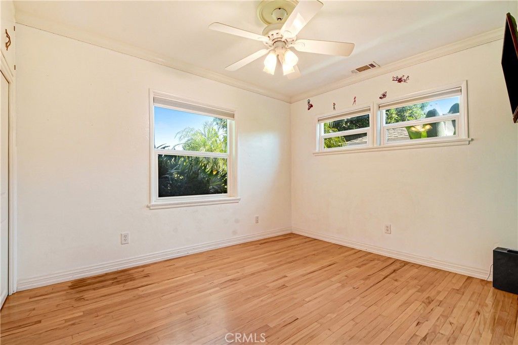 Image 18 of property listing at 3264 N Lugo, San Bernardino, CA 92404