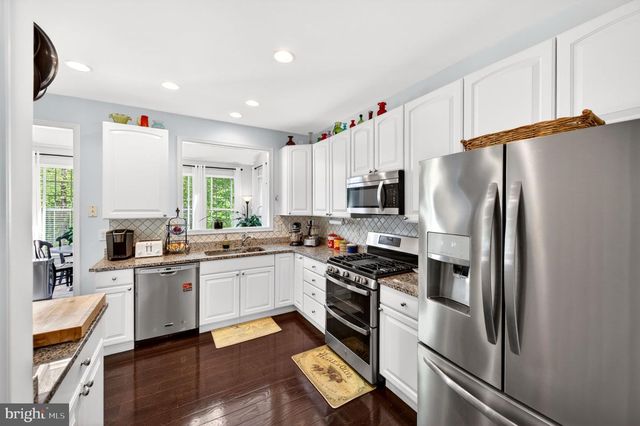 7239 LYNDSEY WAY, Elkridge, MD 21075