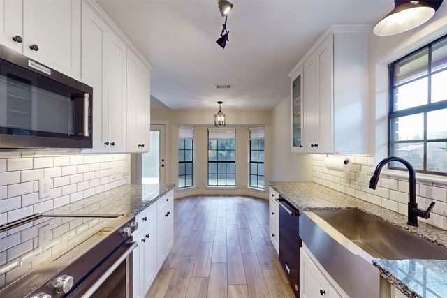 7633 Teresa Court, North Richland Hills, TX 76182