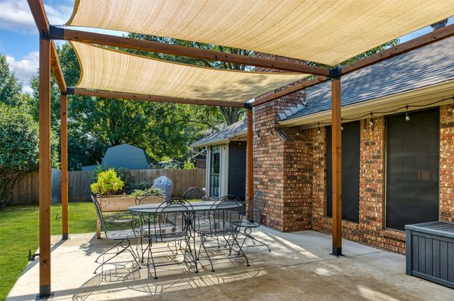 7633 Teresa Court, North Richland Hills, TX 76182