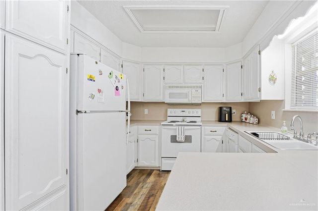 719 Pisces Street, Mission, TX 78572