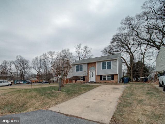 8617 CHESTNUT RIDGE DR, Laurel, MD 20707