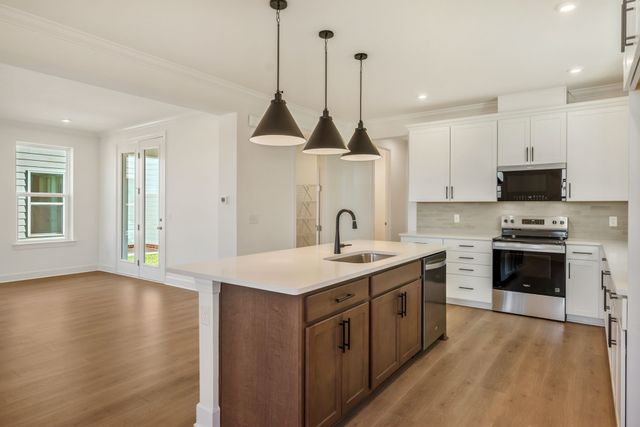 1780 Wallace Way, Hermitage, TN 37076