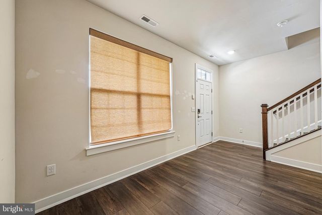 98 KING ST, Bensalem, PA 19020