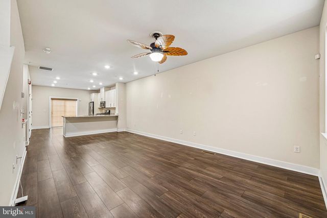98 KING ST, Bensalem, PA 19020