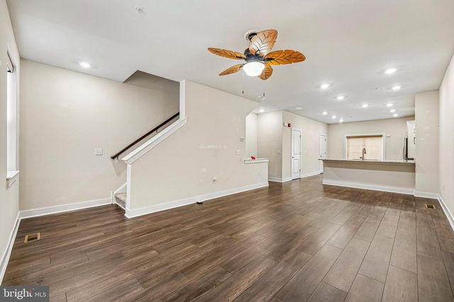 98 KING ST, Bensalem, PA 19020