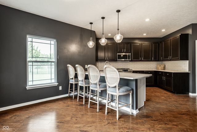 7675 Winding Lake Drive S, Noblesville, IN 46062