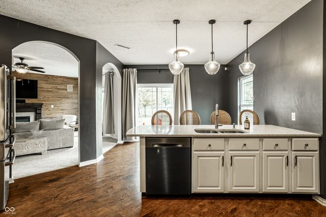 7675 Winding Lake Drive S, Noblesville, IN 46062