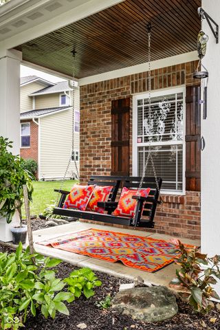 7675 Winding Lake Drive S, Noblesville, IN 46062