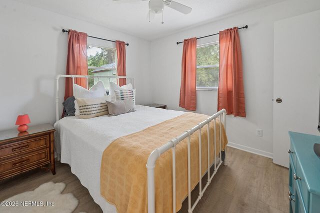 102 SWANS NEST Circle, Melrose, FL 32666