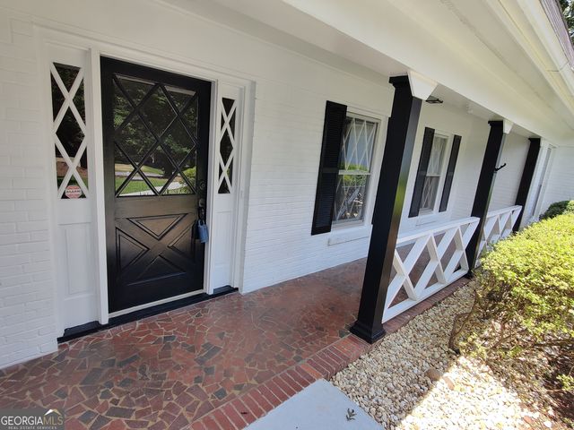 7640 Ryefield Drive, Sandy Springs, GA 30350