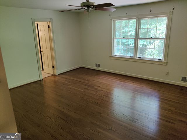 7640 Ryefield Drive, Sandy Springs, GA 30350