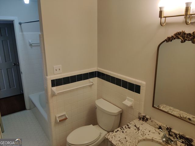 7640 Ryefield Drive, Sandy Springs, GA 30350