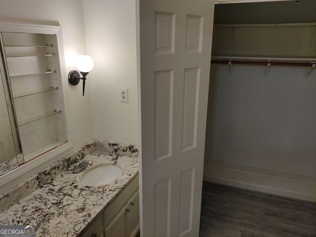 7640 Ryefield Drive, Sandy Springs, GA 30350