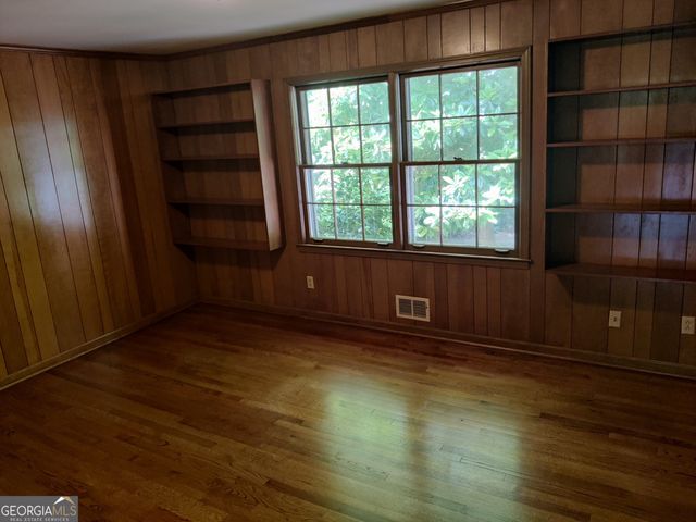 7640 Ryefield Drive, Sandy Springs, GA 30350