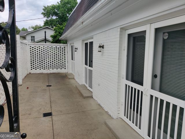 7640 Ryefield Drive, Sandy Springs, GA 30350