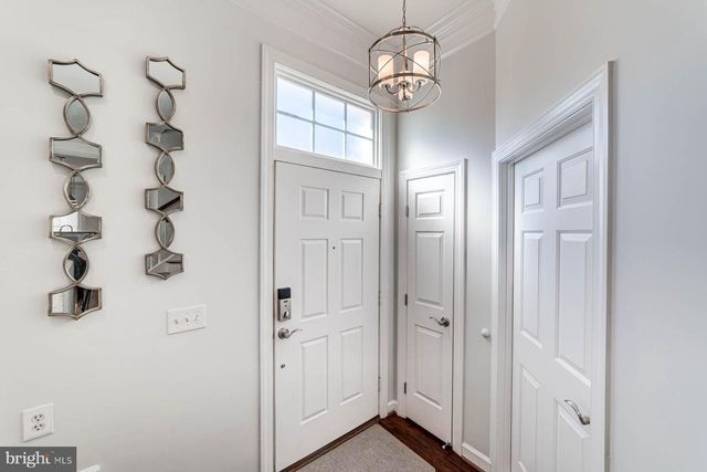 947 HARRISON CIR, Alexandria, VA 22304