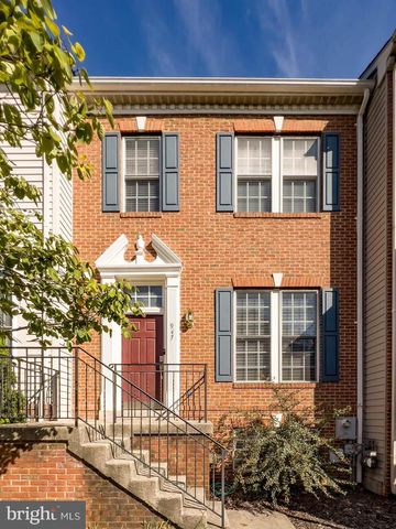 947 HARRISON CIR, Alexandria, VA 22304